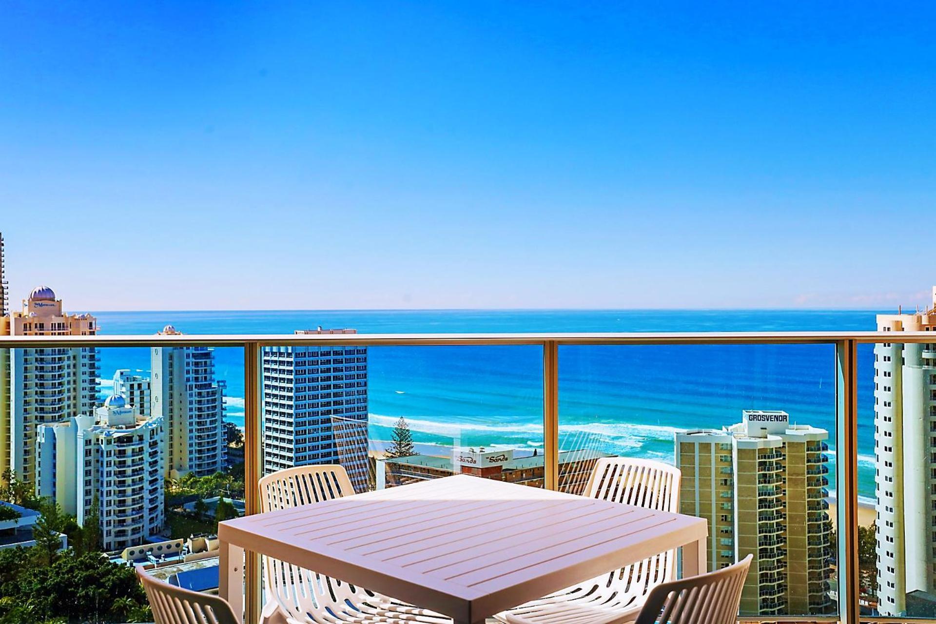 H Luxury Residence Apartments - Holiday Paradise Gold Coast Room photo