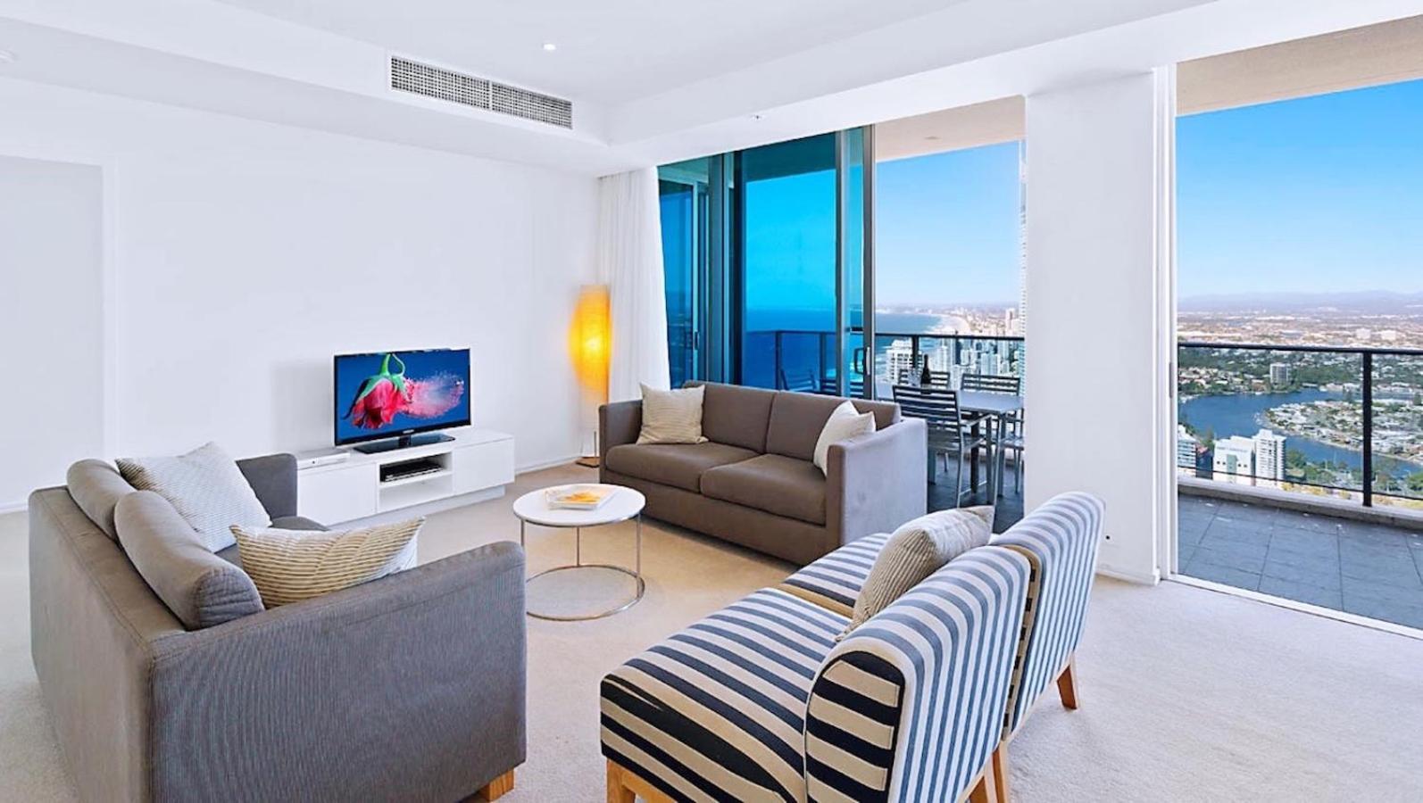 H Luxury Residence Apartments - Holiday Paradise Gold Coast Room photo