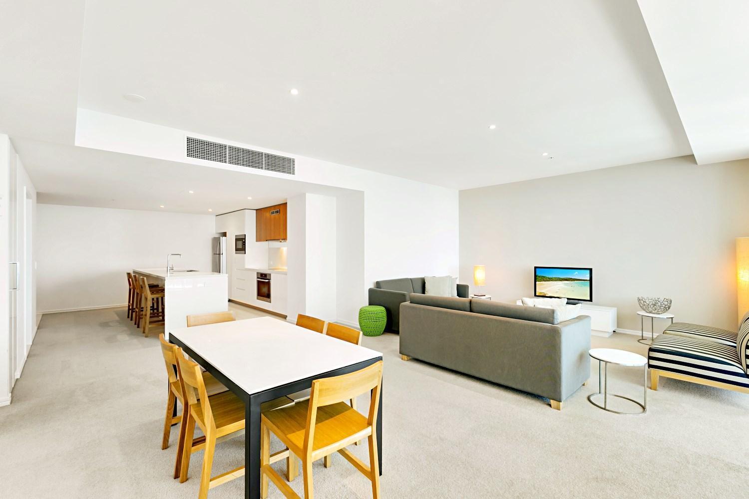 H Luxury Residence Apartments - Holiday Paradise Gold Coast Room photo