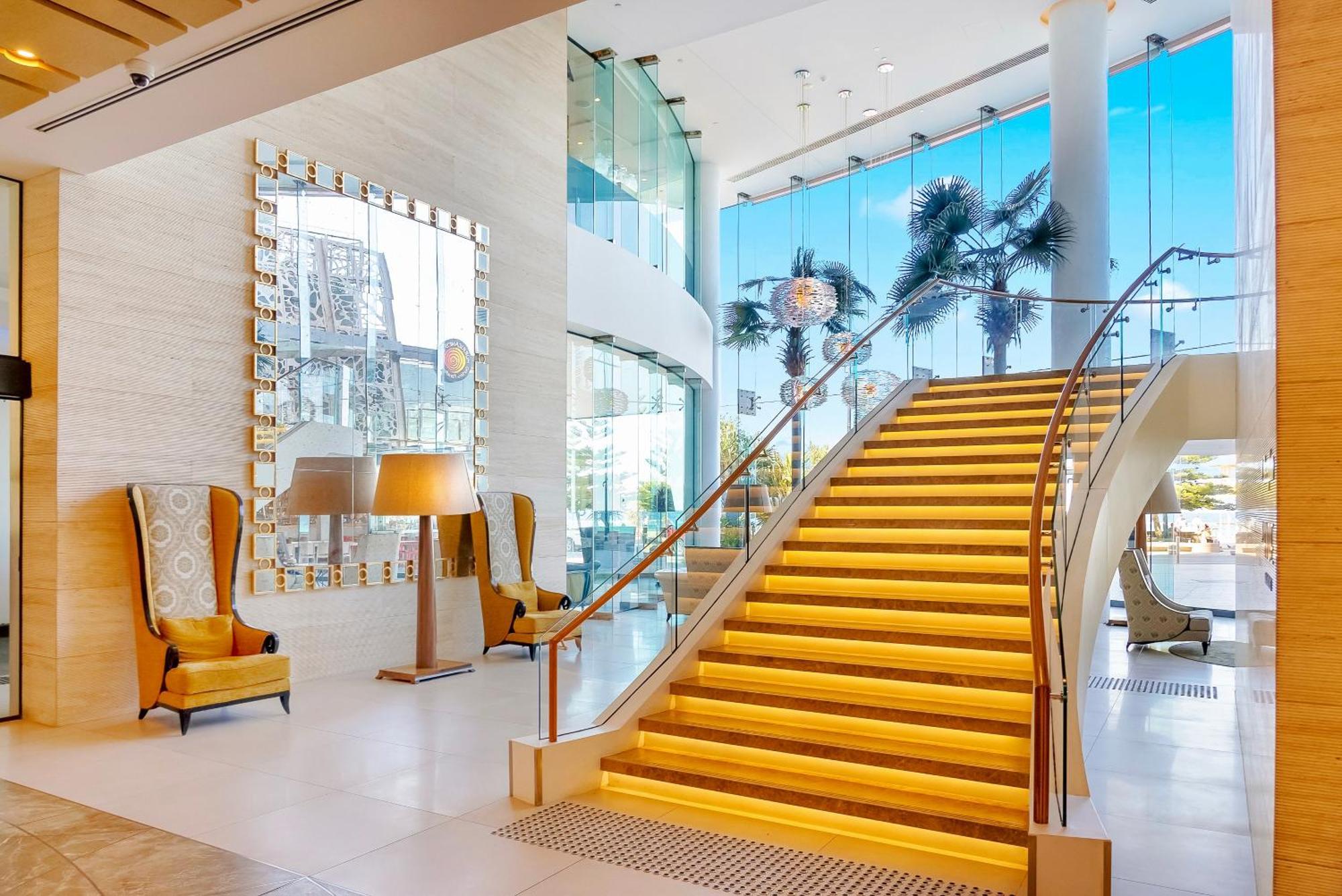 H Luxury Residence Apartments - Holiday Paradise Gold Coast Room photo
