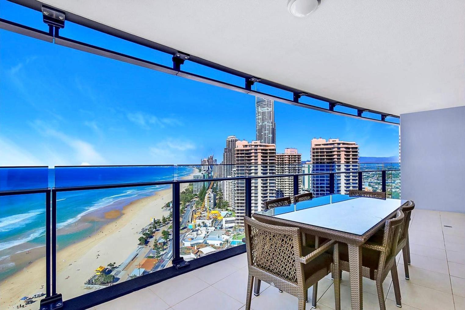 H Luxury Residence Apartments - Holiday Paradise Gold Coast Room photo